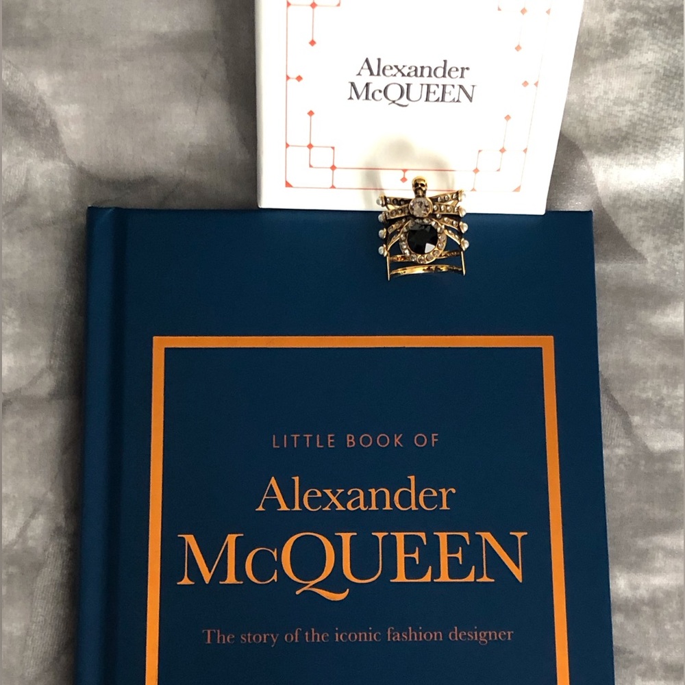 AUTHENTIC BNIB ALEXANDER MCQUEEN RING - Picture 11 of 14